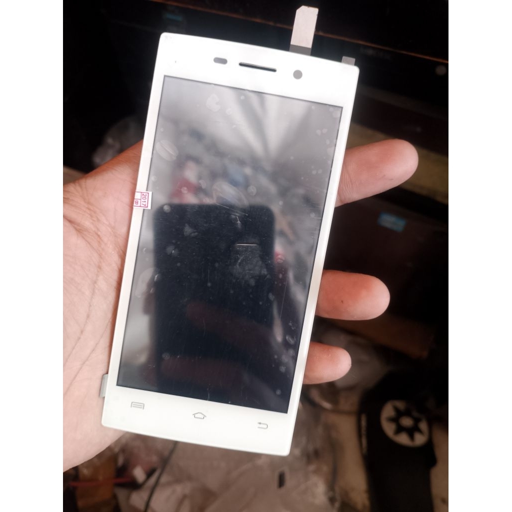 LCD VIVO Y15 2013 SERI LAMA