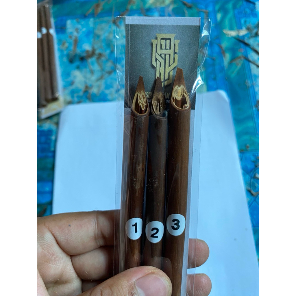 

HANDAM KALIGRAFI SUDAH DI RAUT