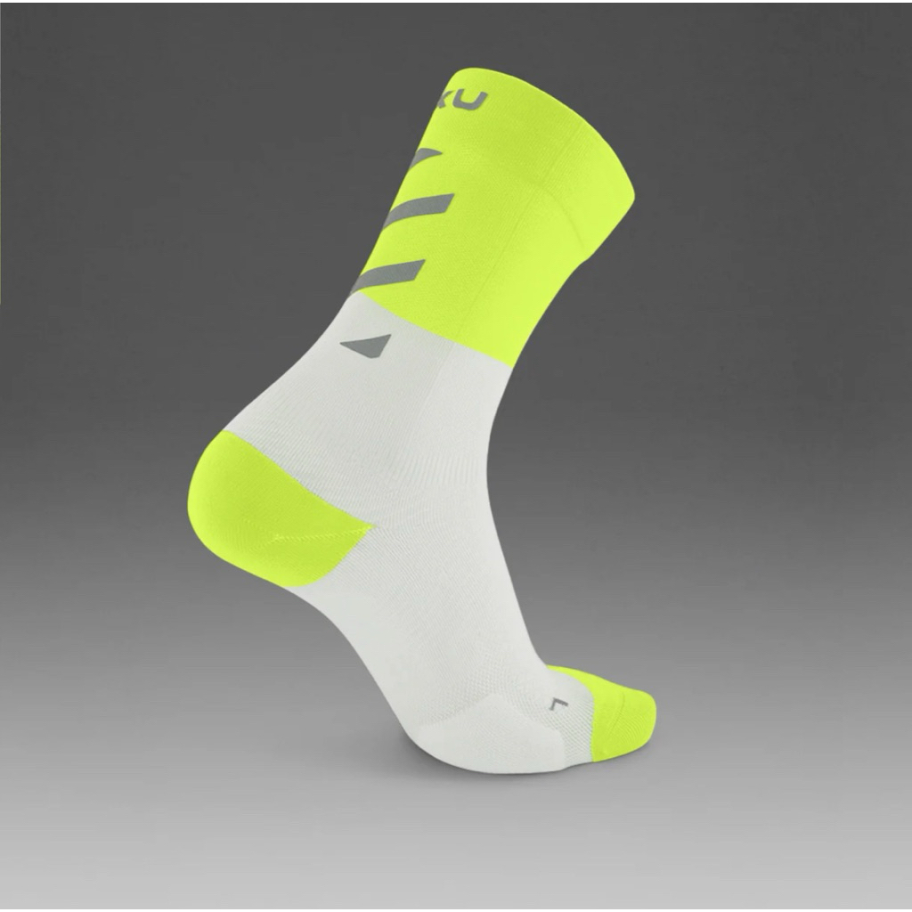 2XU VECTR REFLECTIVE CREW Socks 2XU / Running Sock 2XU / Kaos Kaki 2XU