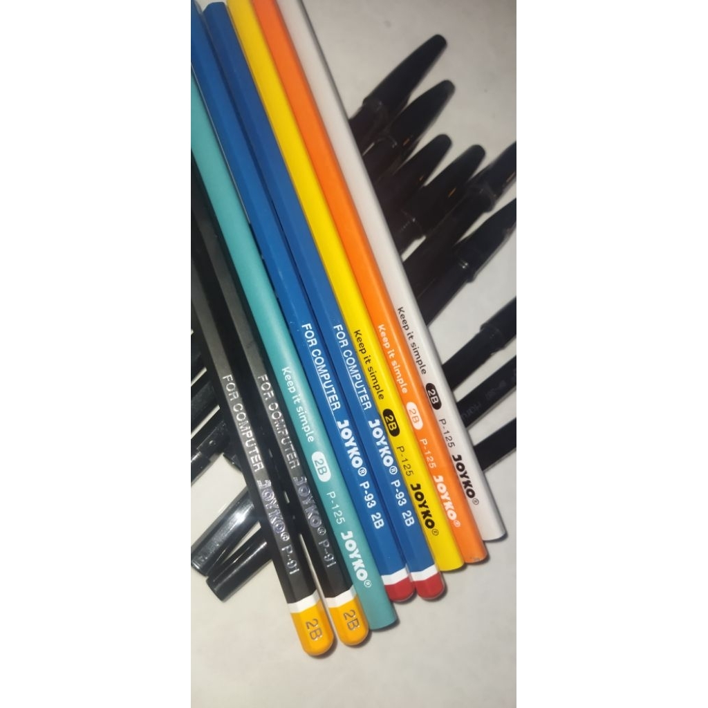 

Alat tulis (bulpoin dan pensil)