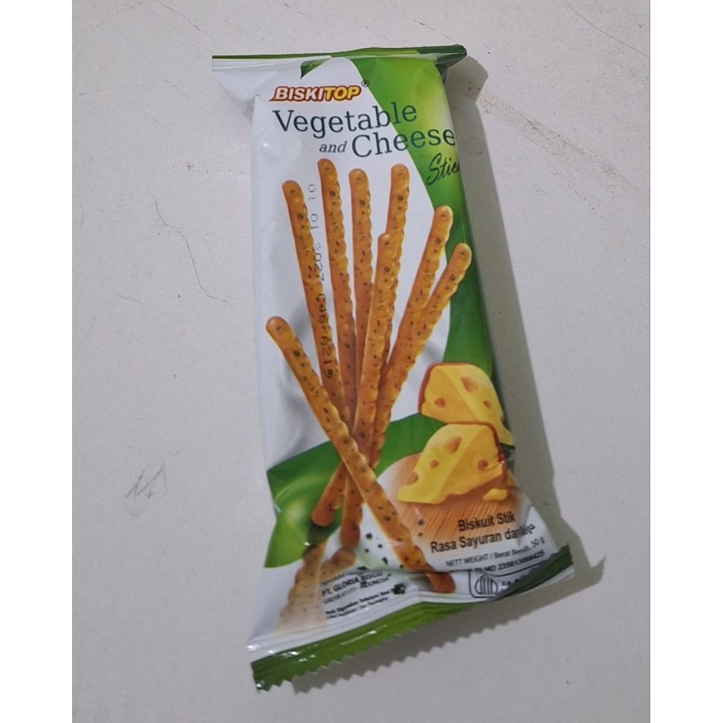 

biskitop vegetable snack rasa keju