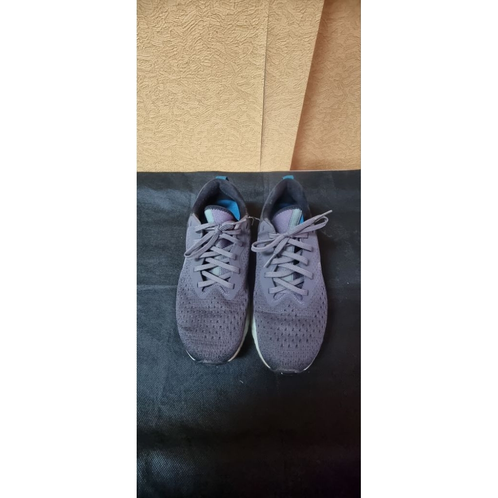 S-15 sepatu sneakers odyssey react size 38.5 used bekas ori