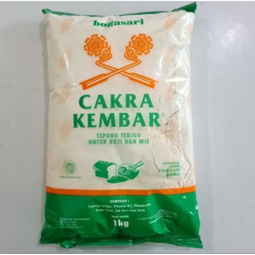 

Tepung terigu Cakra Kembar 1kg