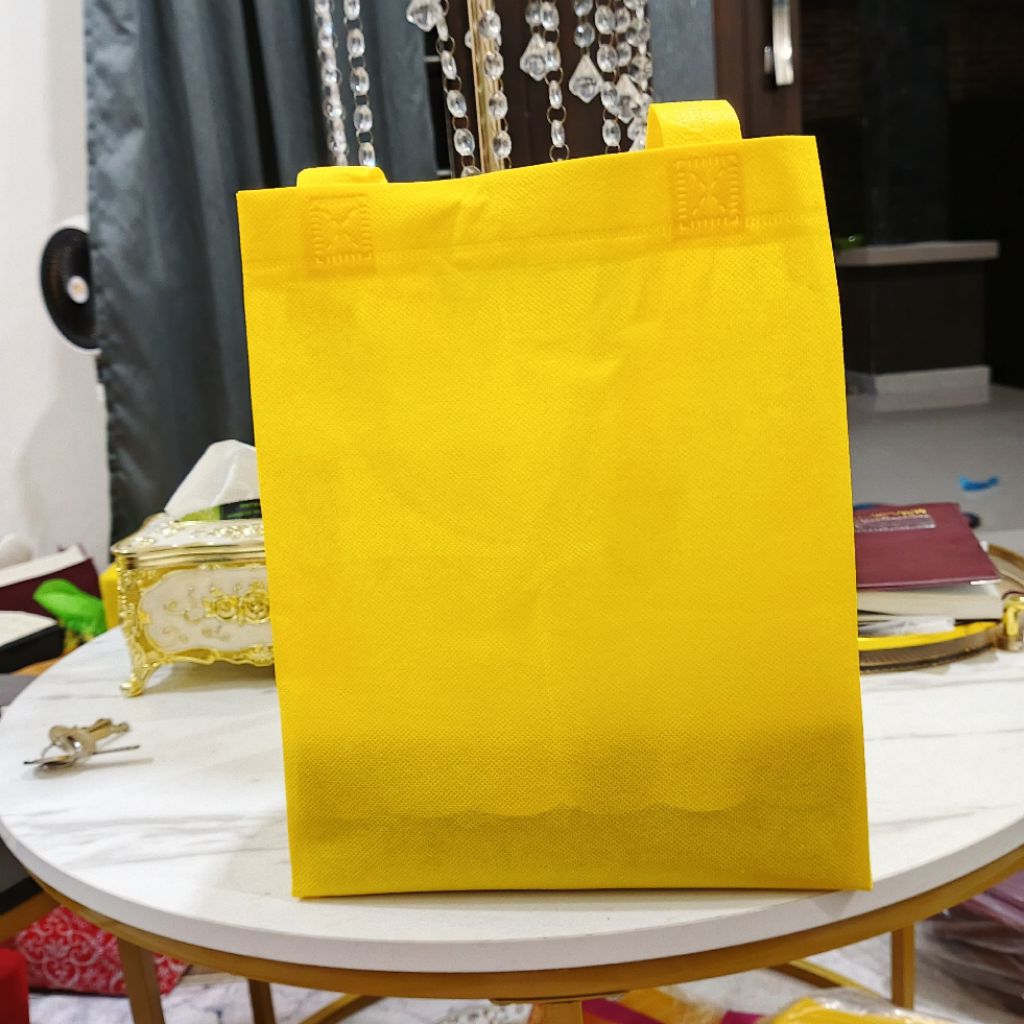 

12 pcs jumbo 27x27x30 bahan tebal gsm 80