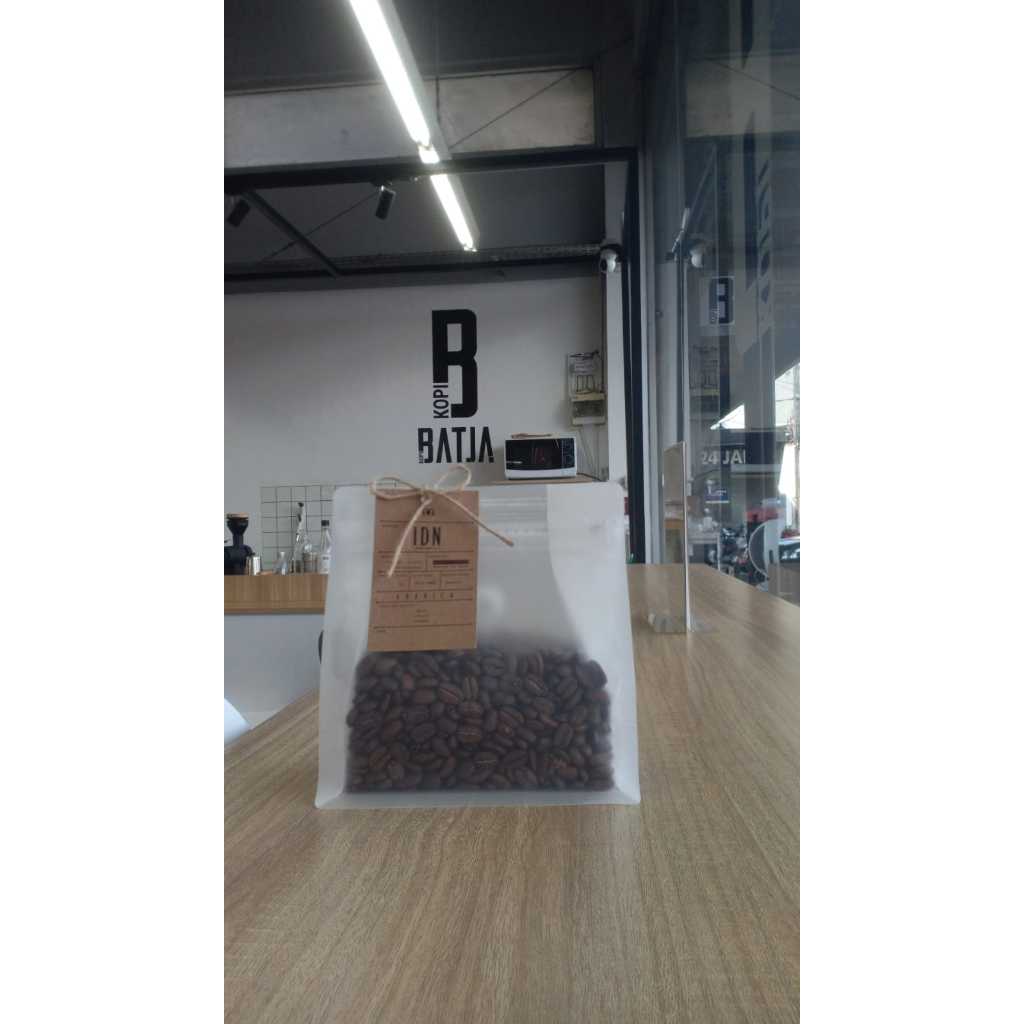 

BATJA Coffee Beans Arabica Toraja Washed Single Origin Filter - 200gram