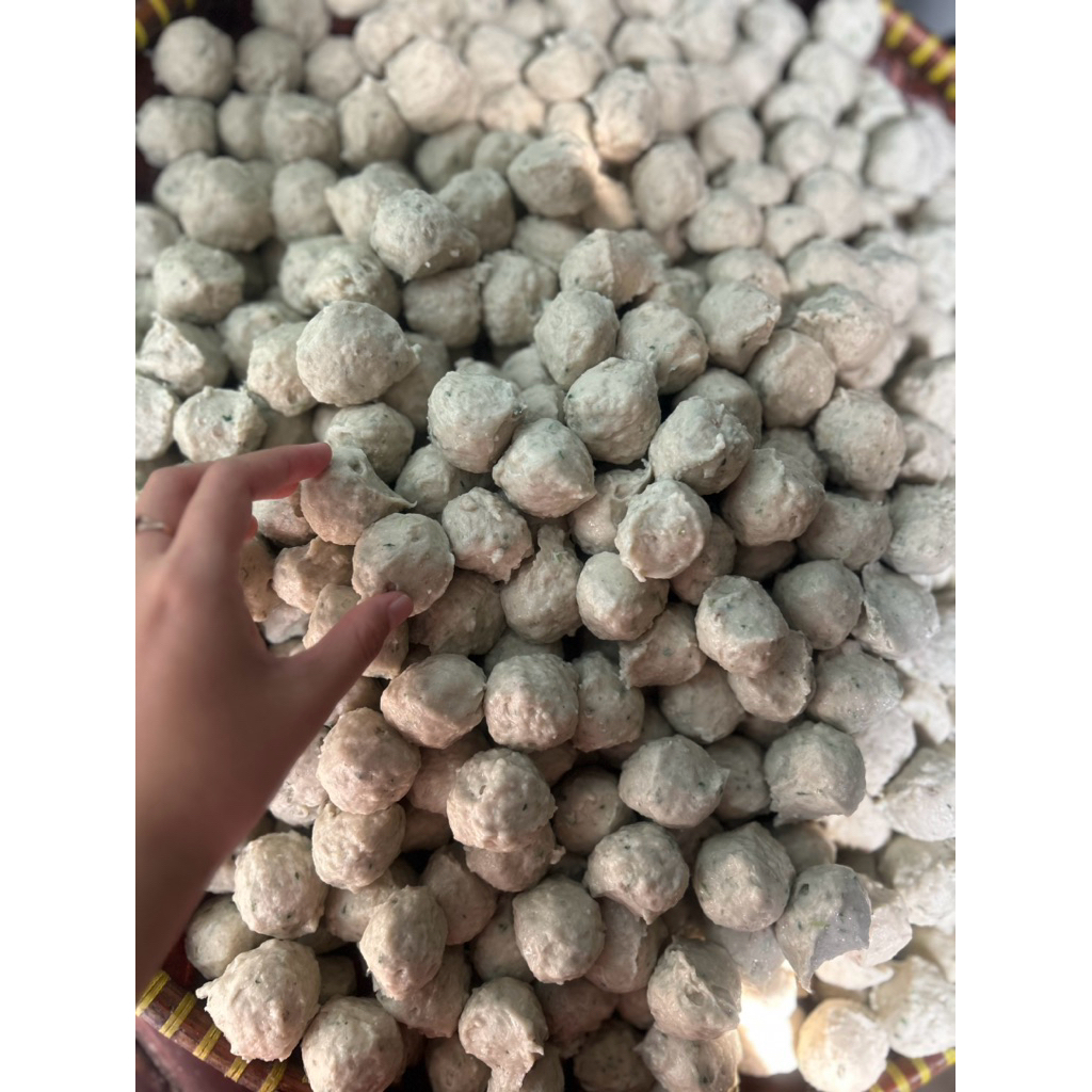 

Cilok/bakso daging ayam super enakk | cilok isi | cilok ayam | cilok gemoy seribuan