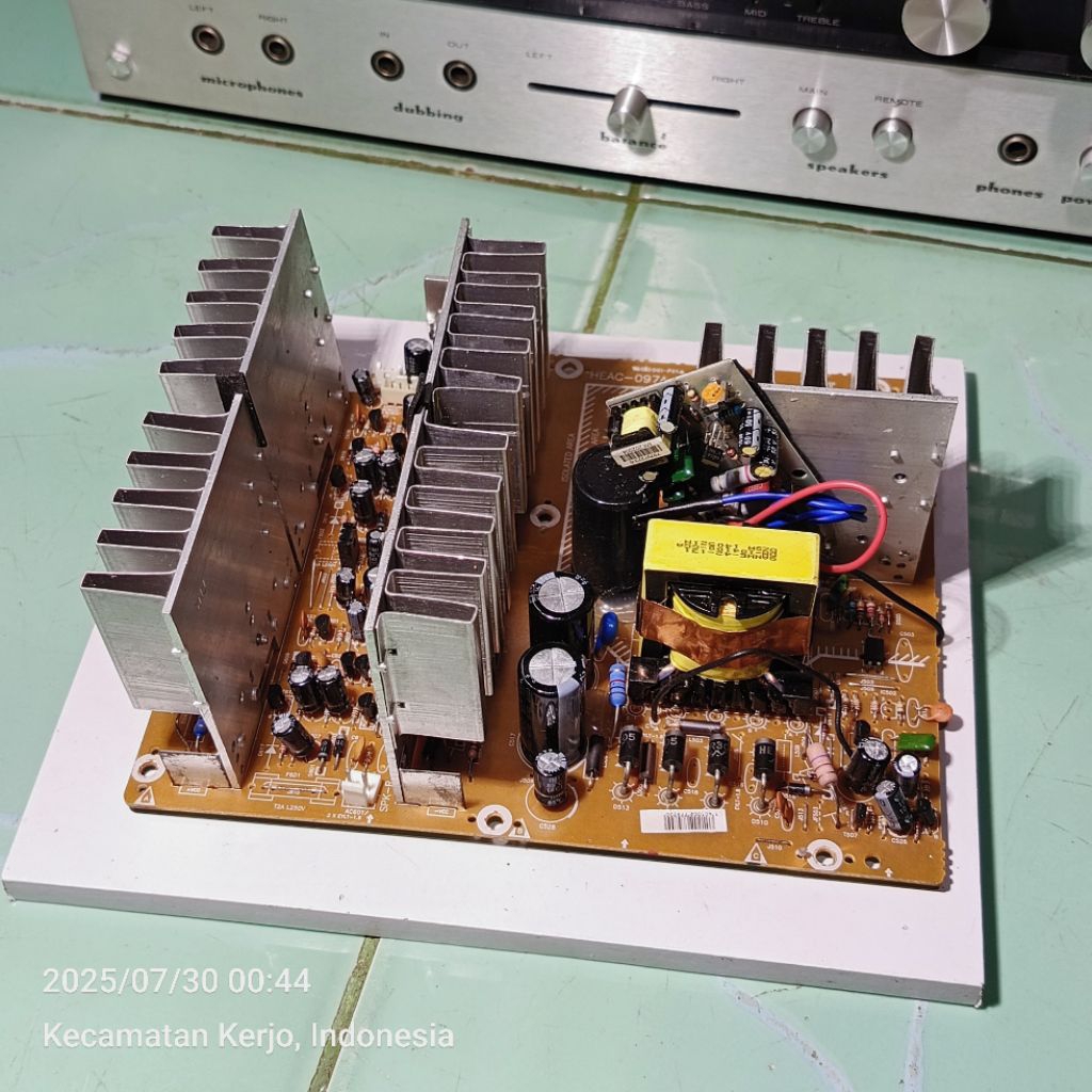 mesin power speaker aktif POLYTRON PAS 28 belum ditest