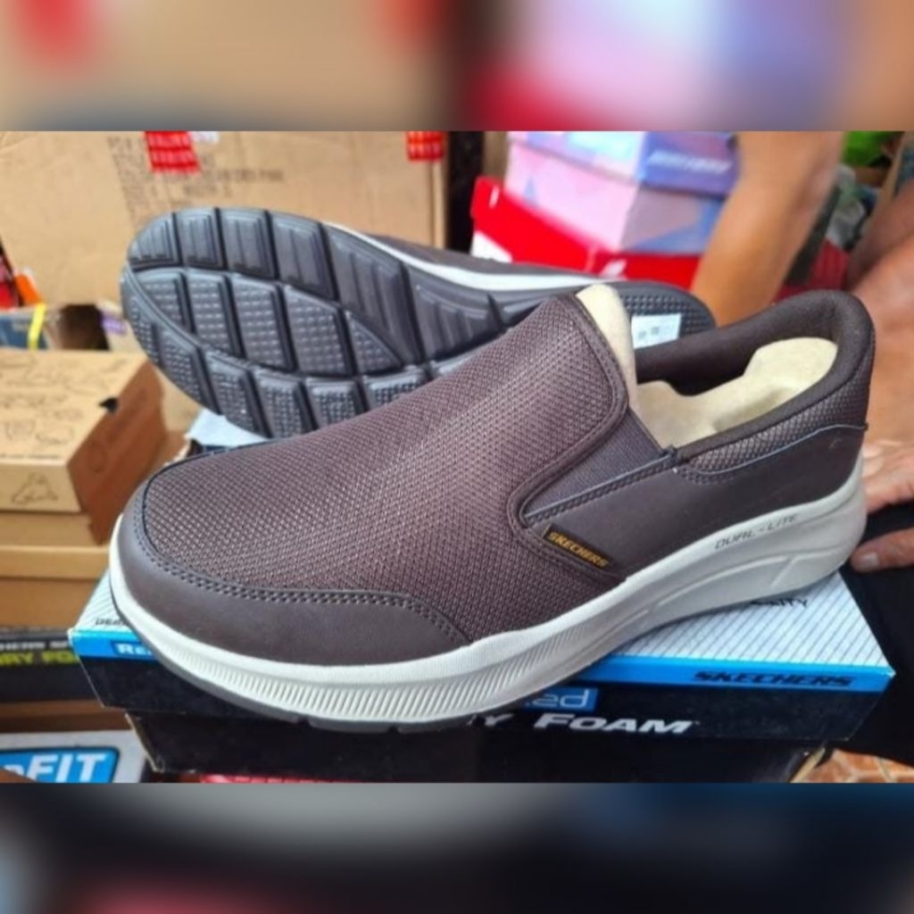 Skechers Original Size 45