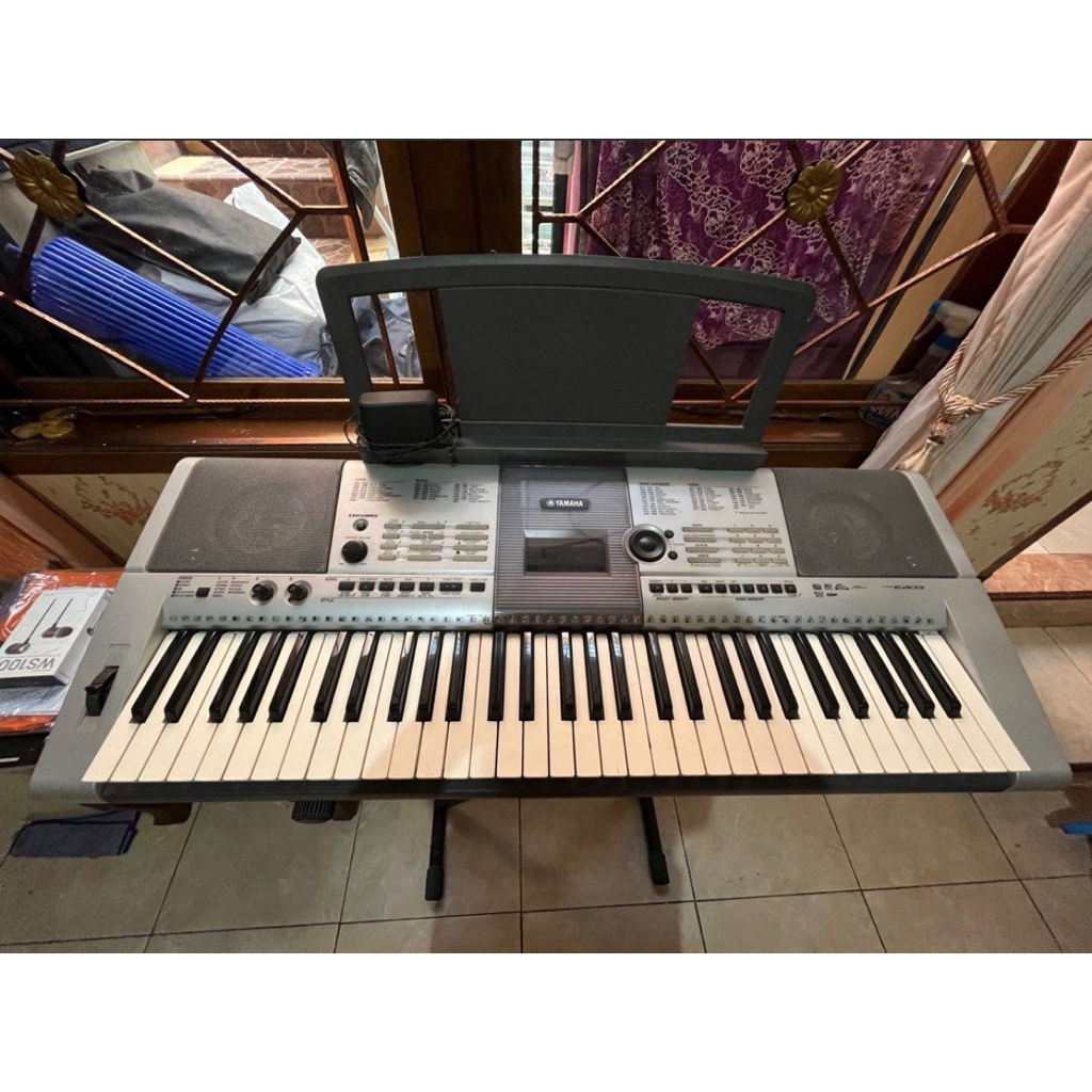 Organ Yamaha PSR E403