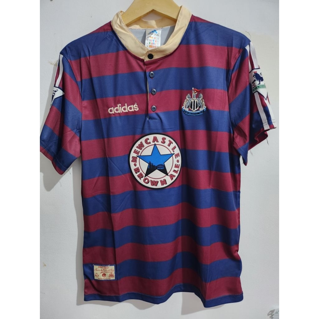 Jersey Bola Newcastle United Away 1995-1996