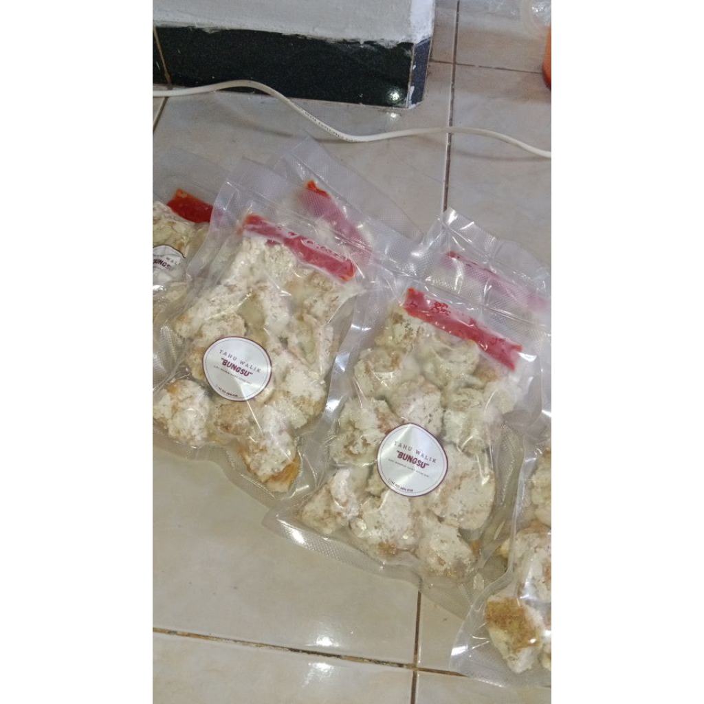 

Tahu Walik Ayam Bungsu