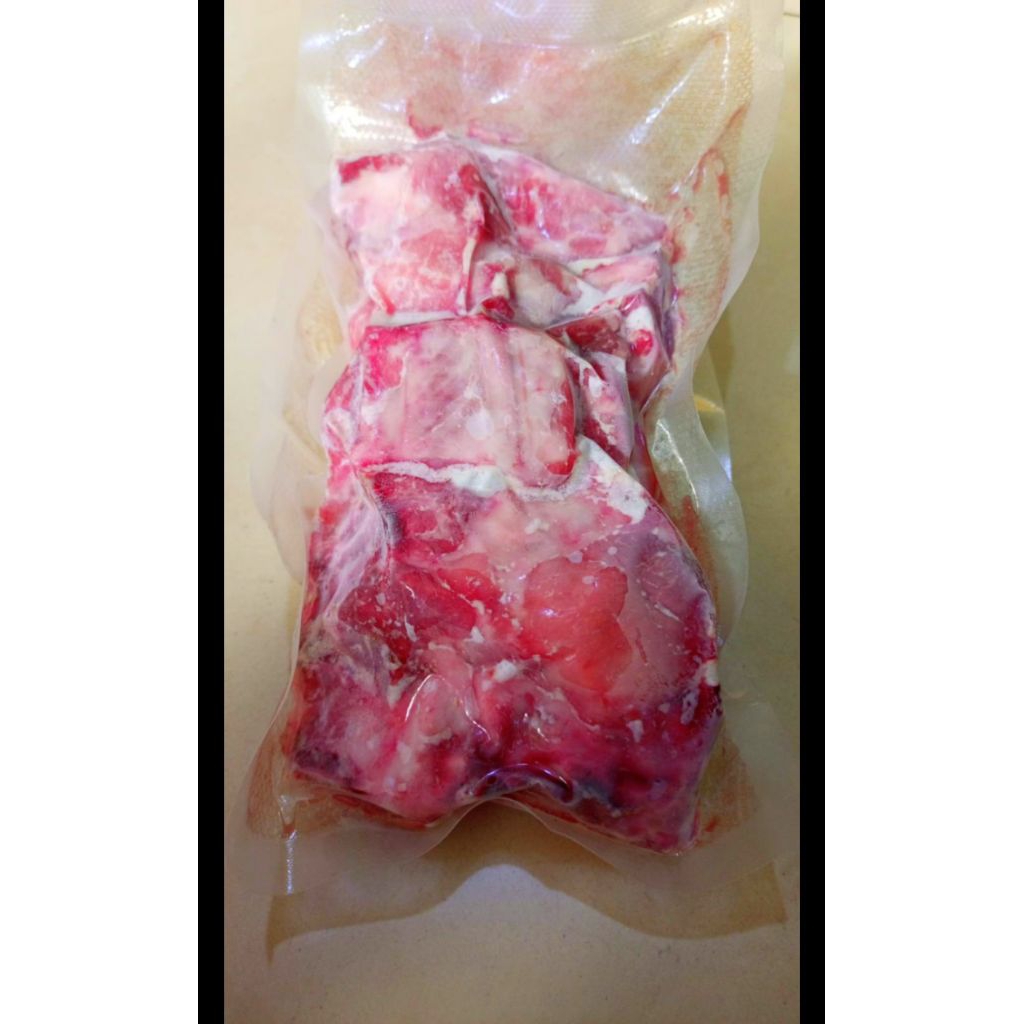 

Daging babi tulang Iga Babi Murni