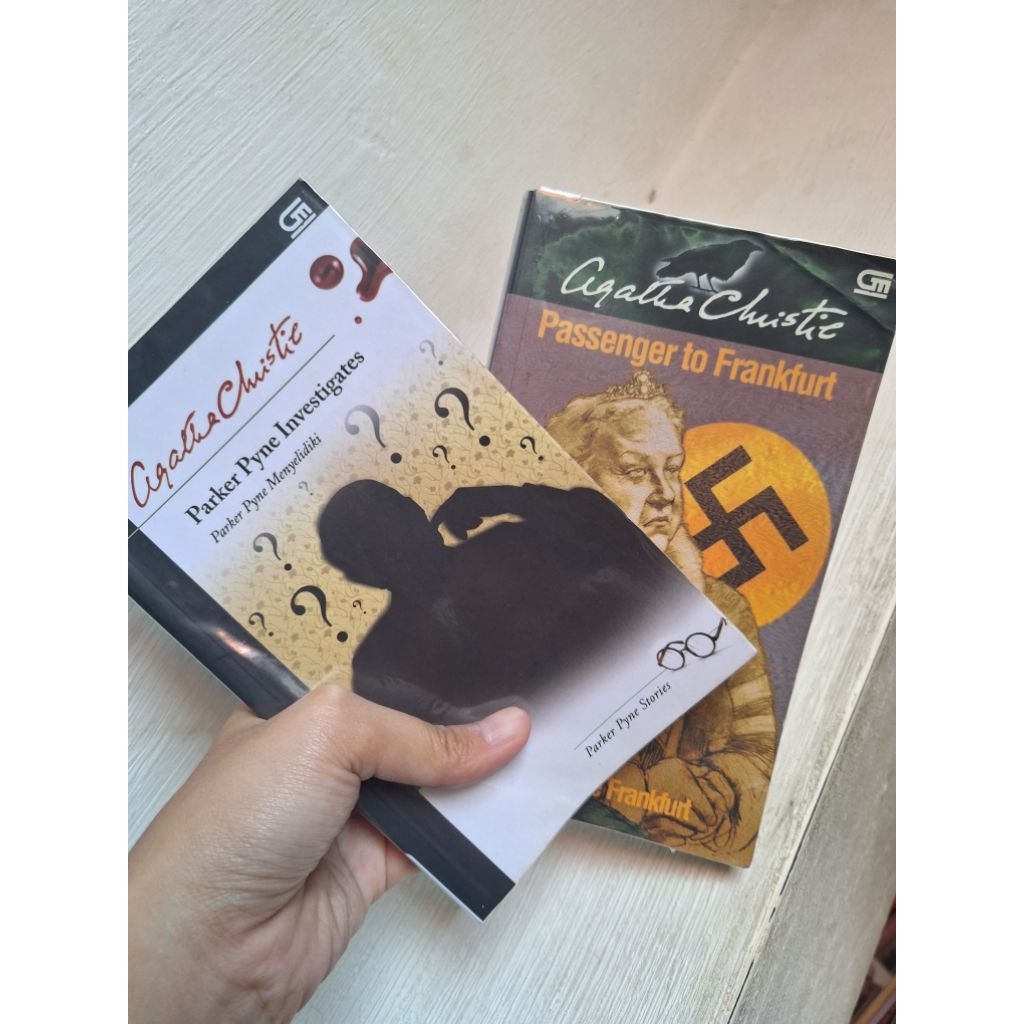 preloved novel agatha christie