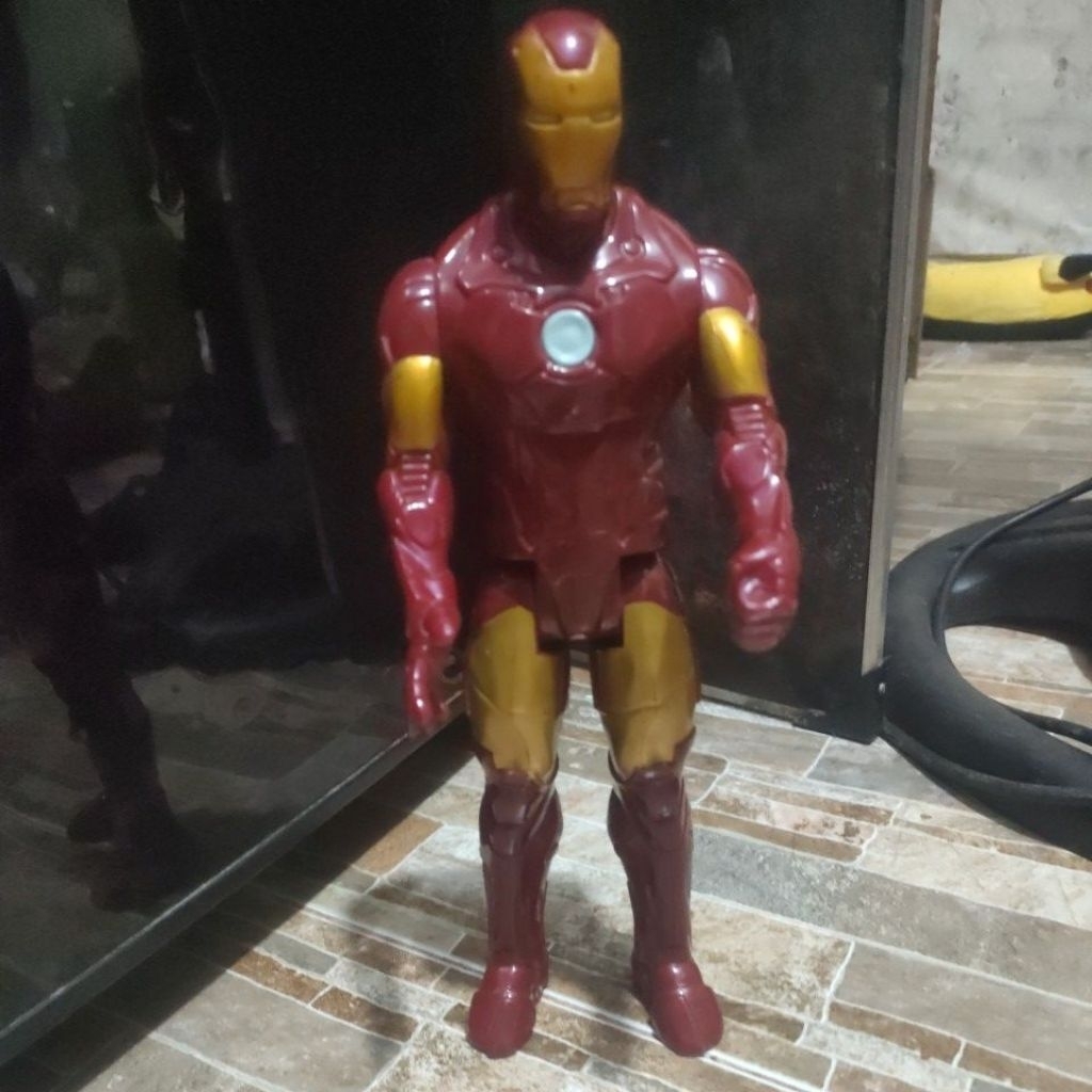 figur iron man mark 3
