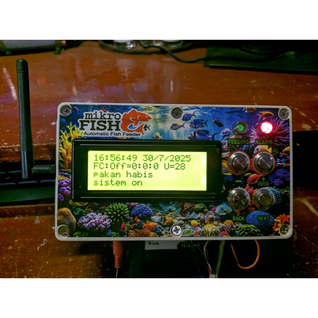 Otomatisasi pelet ikan / alat otomatis pakan ikan Mikrofish