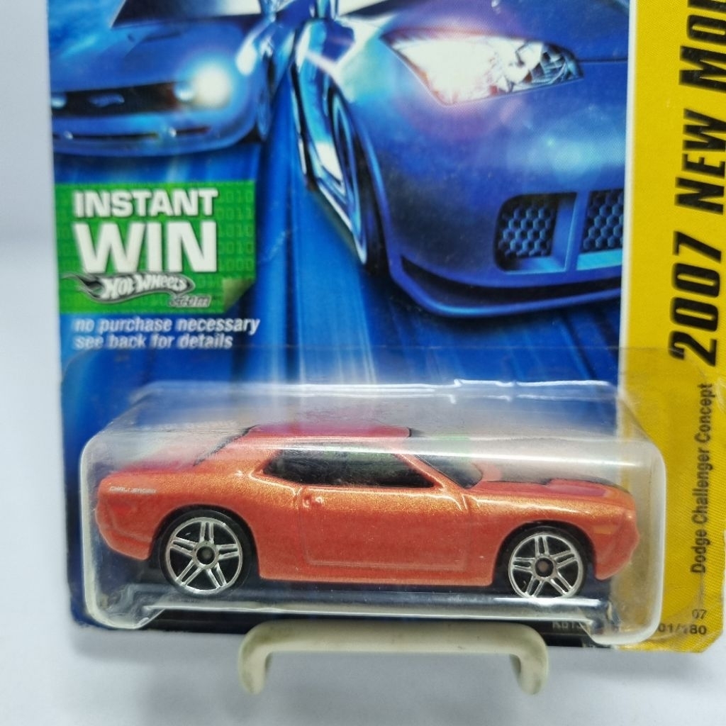 Diecast Hotwheels 1:64 DODGE CHALLENGER CONCEPT ORANGE