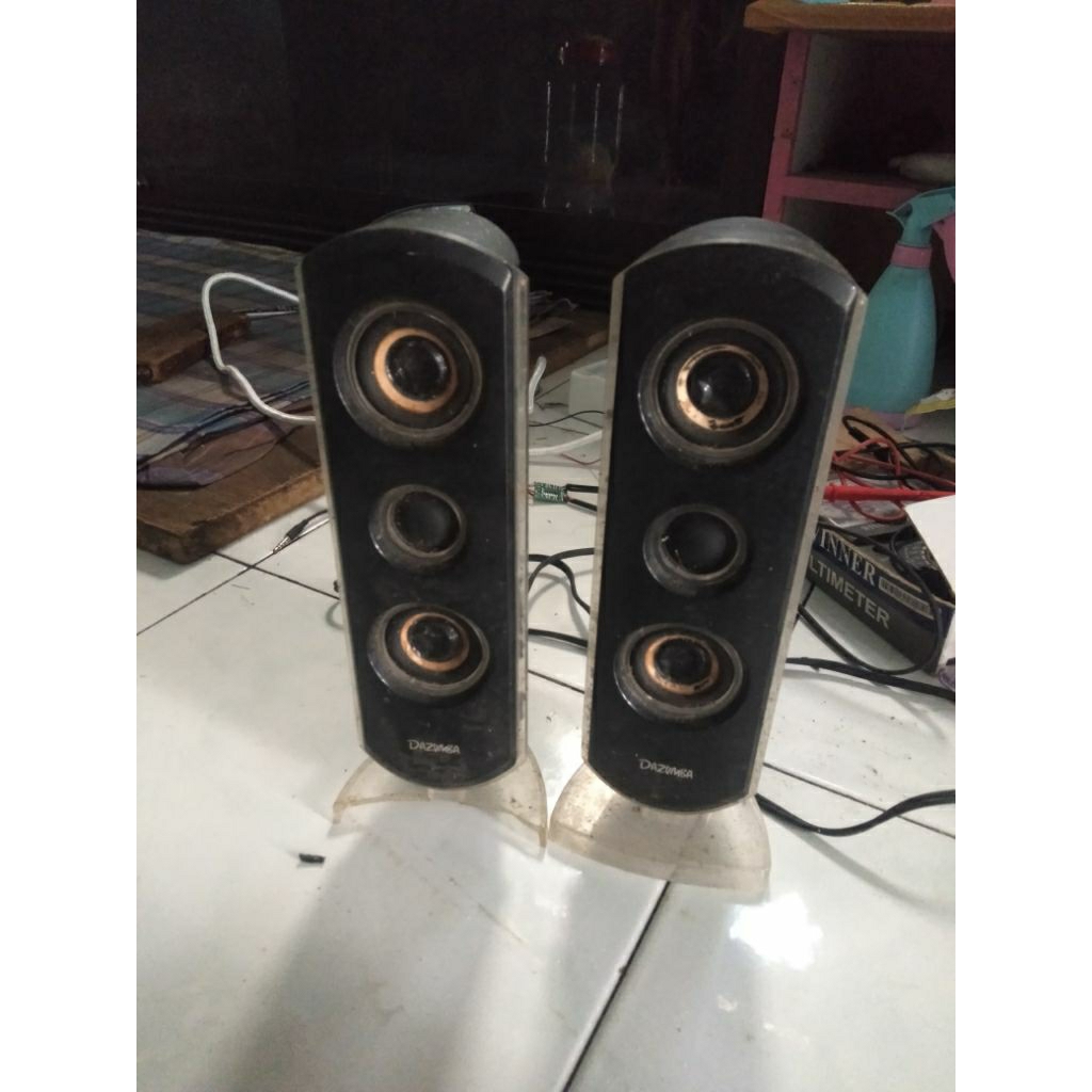 Speaker Dazumba