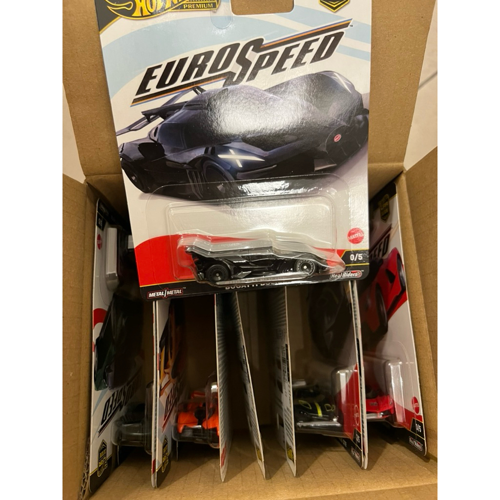 Hot Wheels Premium Euro Speed 1 Case/Dus With Chase Car