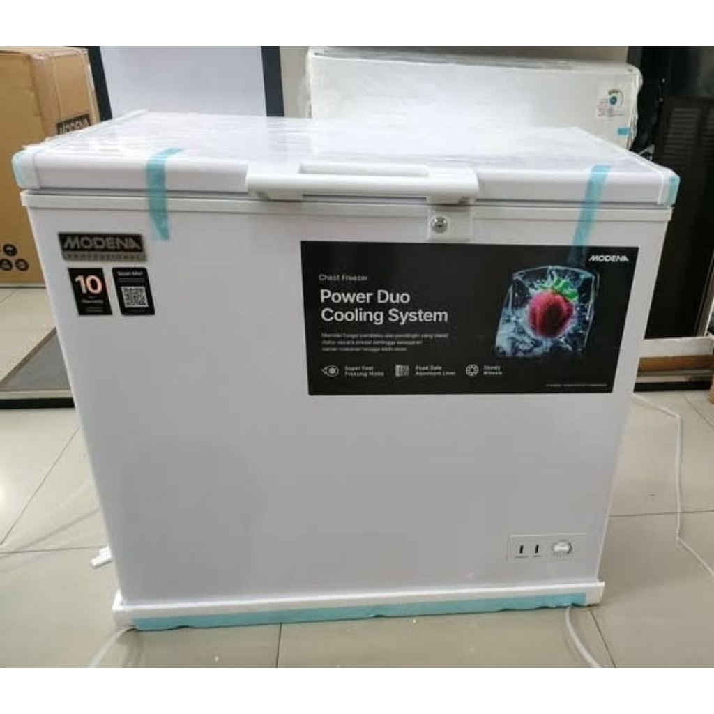 CHEST FREEZER MODENA 200 LITER GARANSI 10 TAHUN