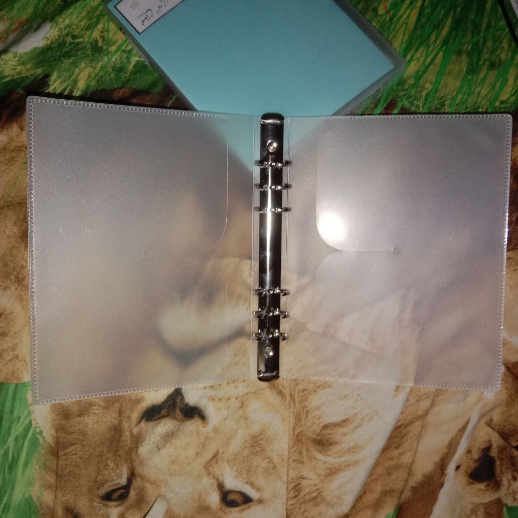 

Binder Koleksi Monsta Galaxy Card A5 Ring 6