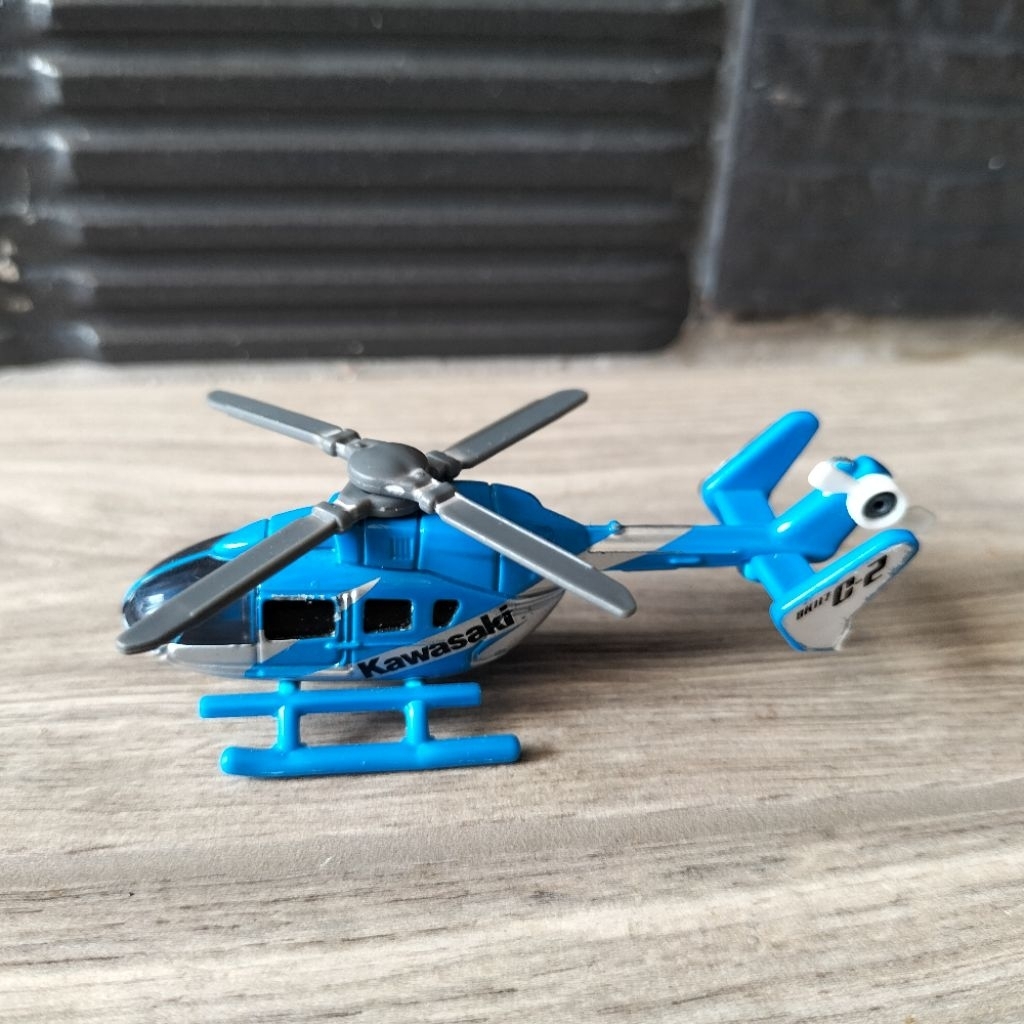 Diecast Tomica 24 Helicopter C2