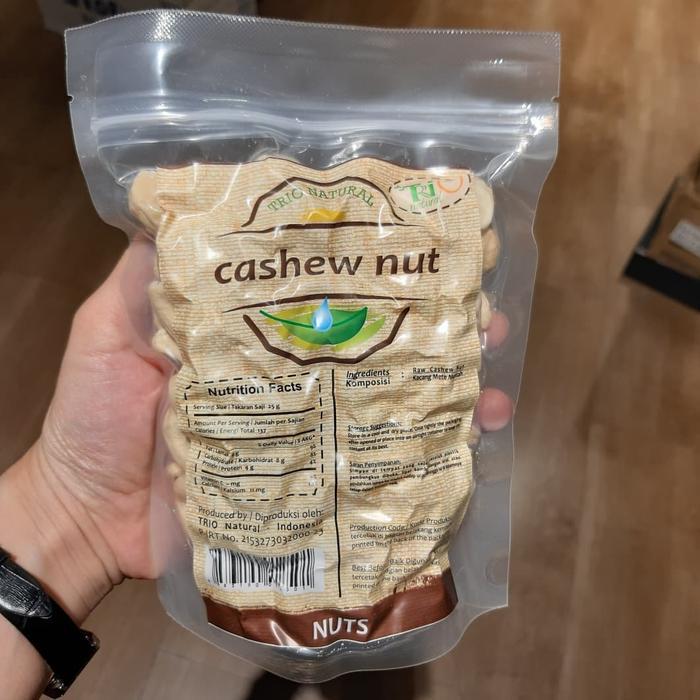 

[oddsolshop] pekanbaru/Trio Natural Cashew Nut 250GR