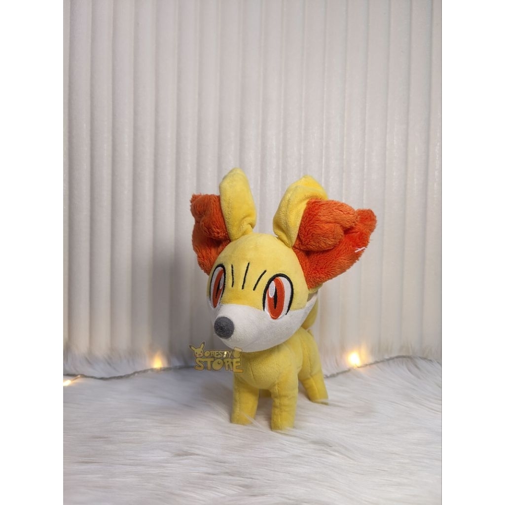 Boneka Pokemon Fennekin - Pokemon Center