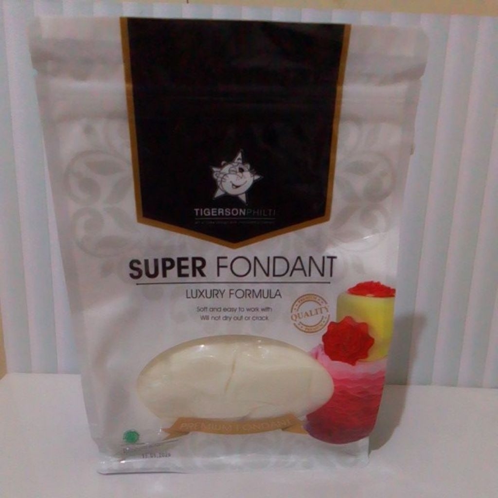 

super fondant tigerson