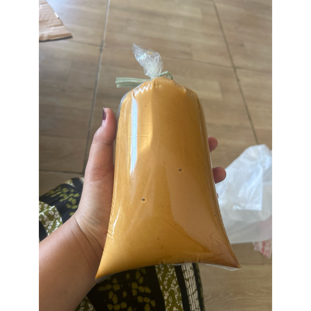 

petis asli madura (free kripik singkong)