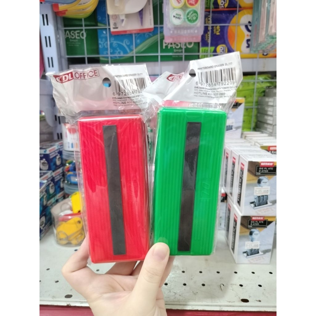 

Penghapus Papan Tulis Whiteboard Magnet