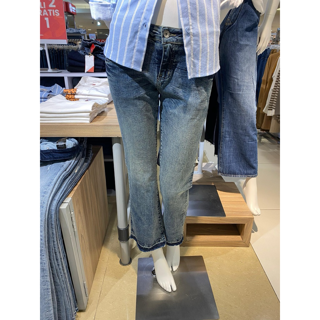 LOGO JEANS CELANA BOOTCUT WANITA NEW ARRIVAL