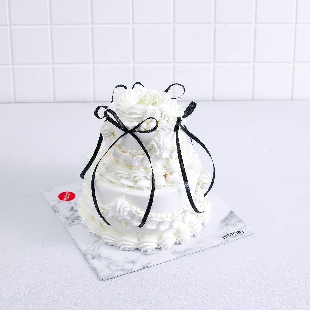 

[Whispers] HistoryCake Kue Tart Ulang Tahun Birthday 2 Tier Mini Cake Vanilla Cheese Viral Bandung