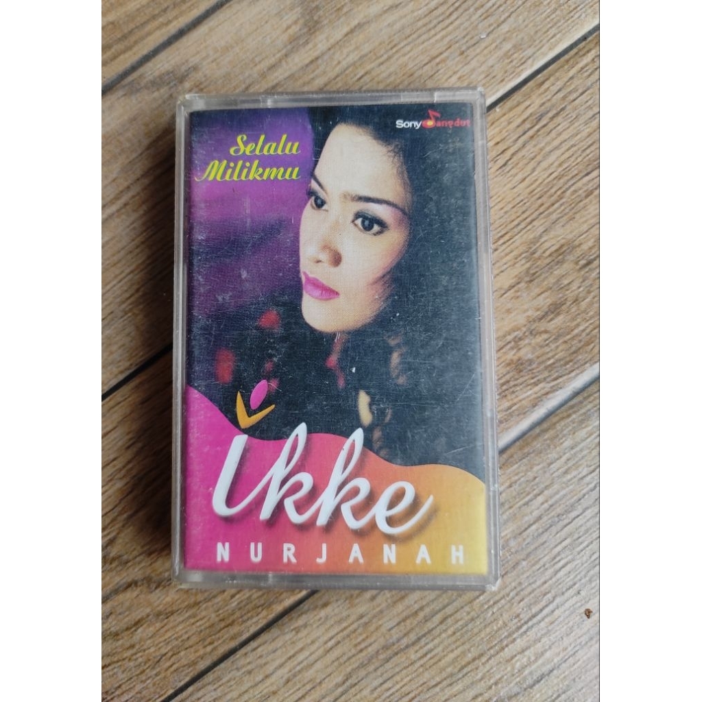 kaset pita IKKE NURJANAH "selalu milikmu"