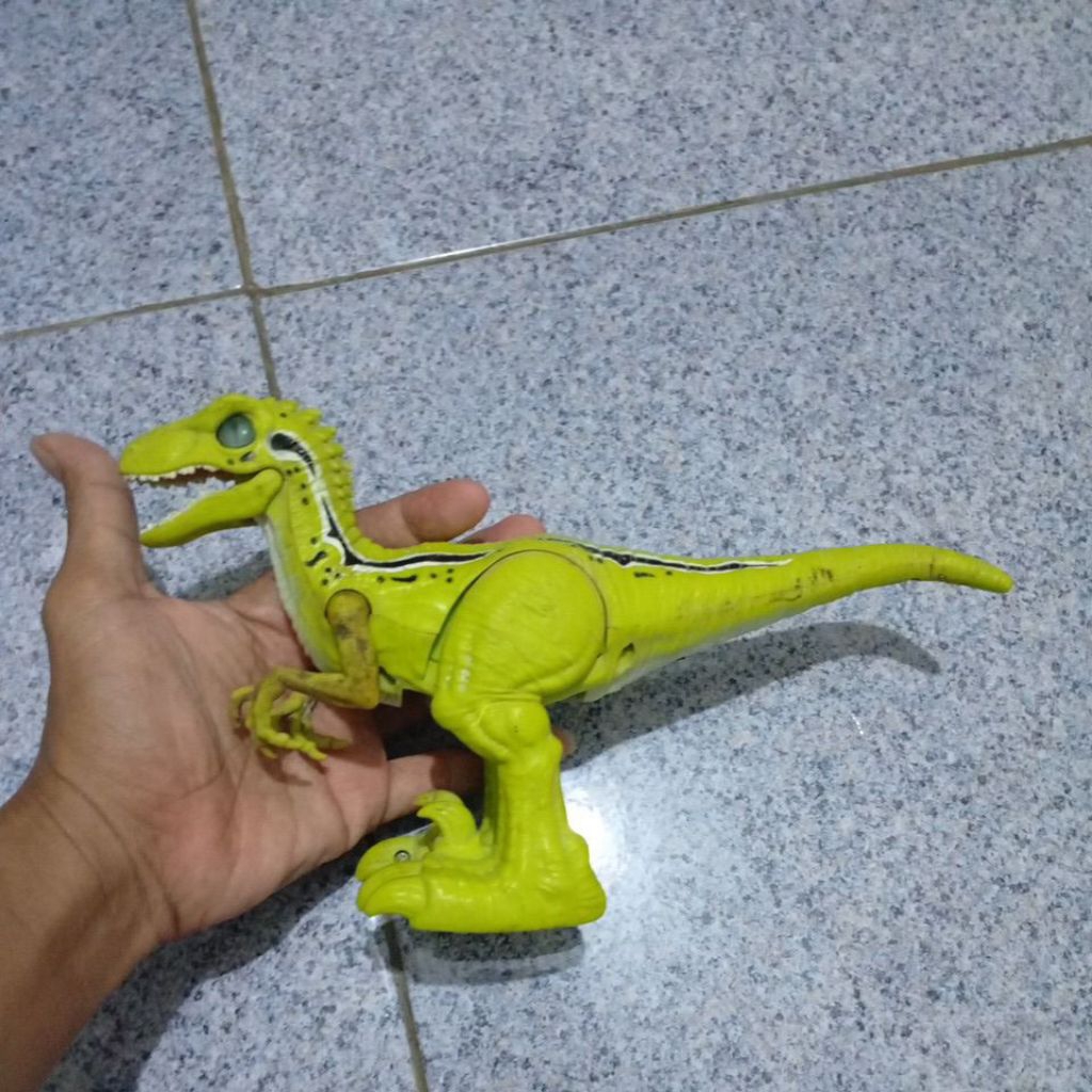 Robo Alive Rampaging Raptor Zuru Green Dino Dinosaurus