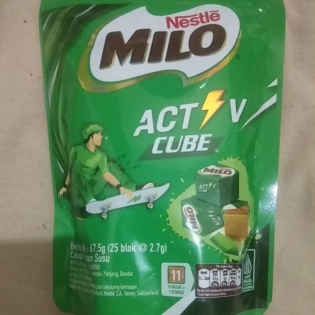

READY STOCK Nestle Milo activ cube (isi 25 pcs)