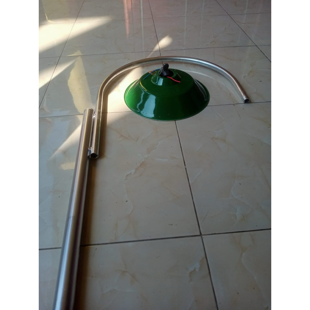 Tiang lampu jalan panjang 3 meter full set (cup fiting)