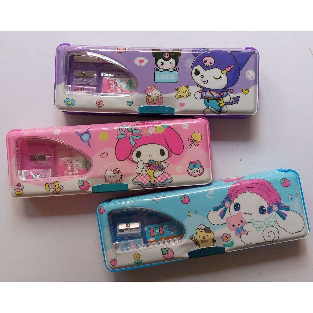 

(1PC) TEMPAT PENSIL MAGNET 3310 MOTIF CEWEK/2 PINTU MAGNET/ FREE PENSIL, PENGHAPUS, GARISAN, RAUTAN