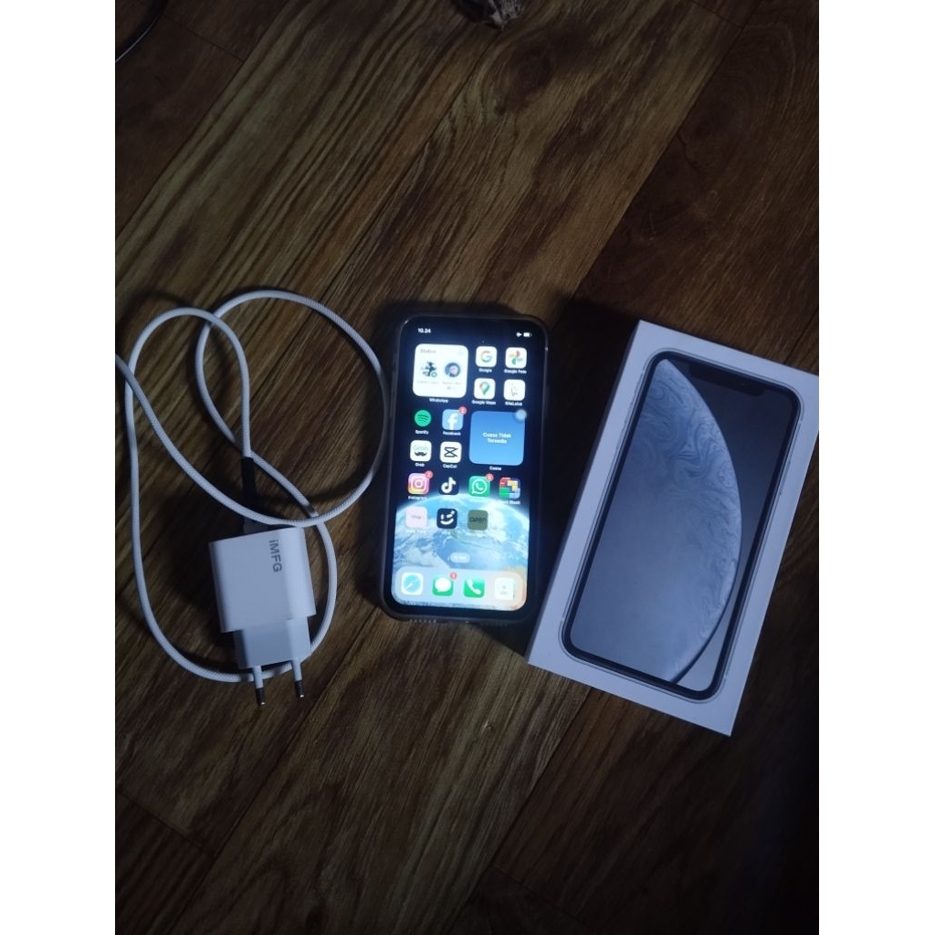 IPHONE XR WIFI ONLY 128GB