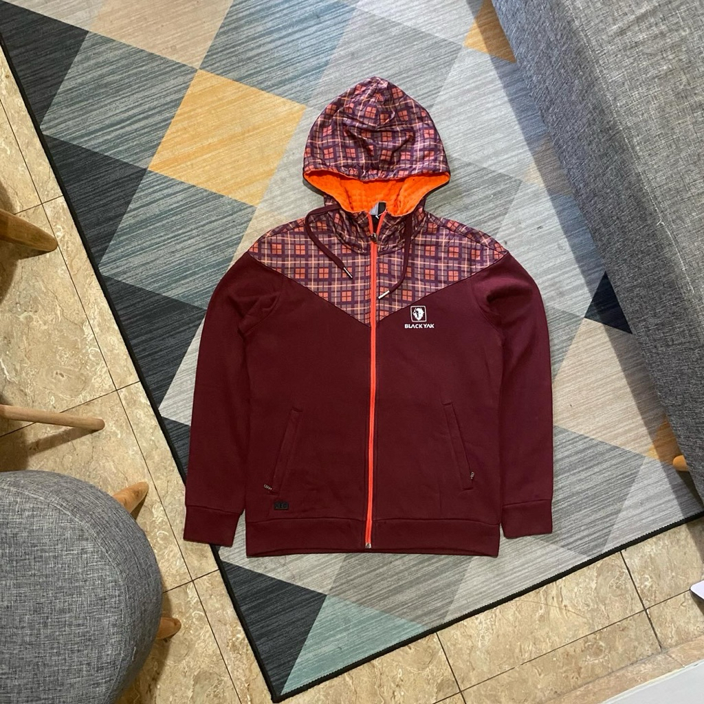 HOODIE JACKET BLACK YAK