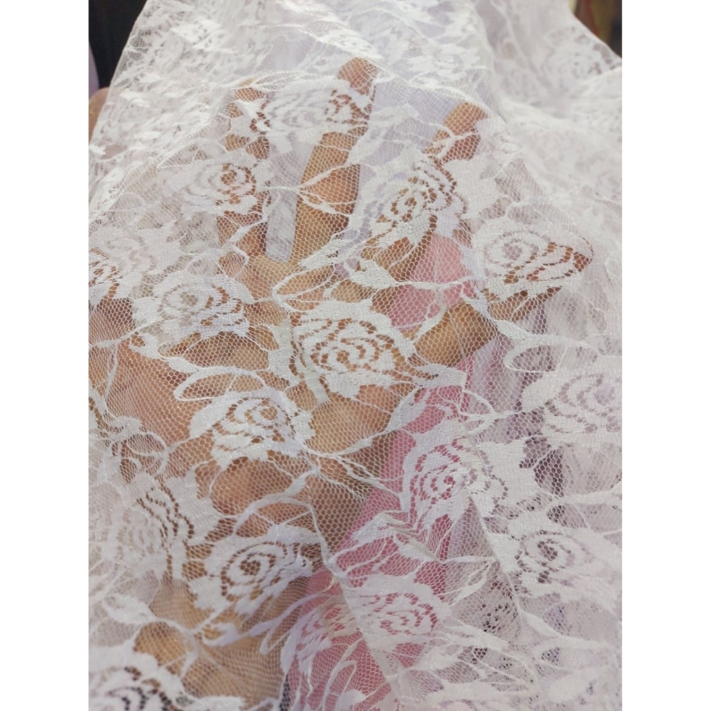 kain brokat motif - kain brokat premium  - kain brokat kebaya- kain brokat bali ( broken white)