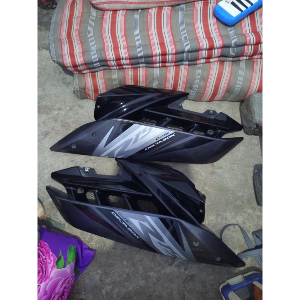 fairing kanan kiri r15 v2