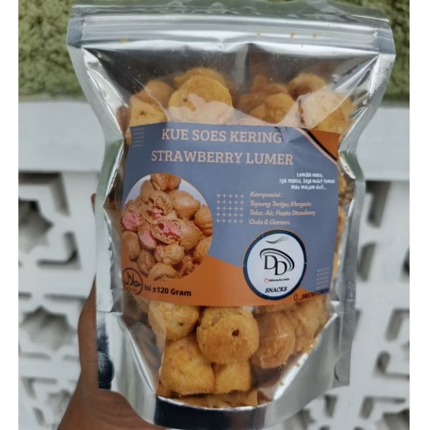 

Soes Kering Isi Stroberi Lumer Kemasan 120gram