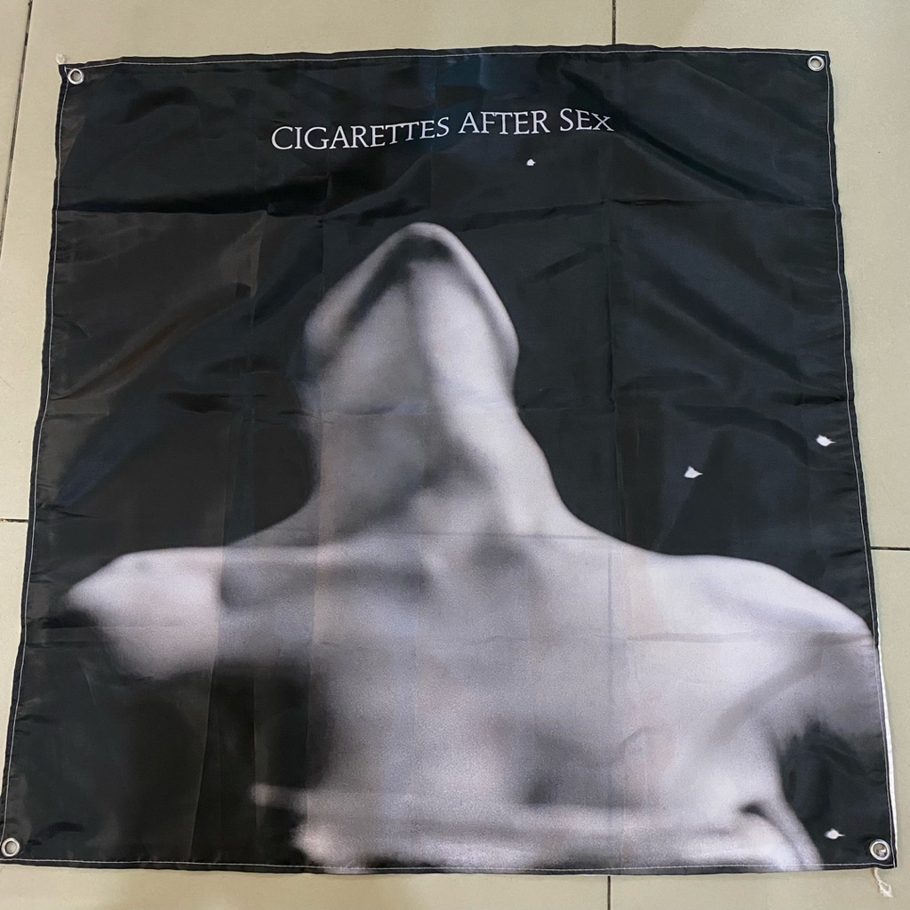 Bendera Band/Miniflag/Poster Kain Band Cigarettes After Sex