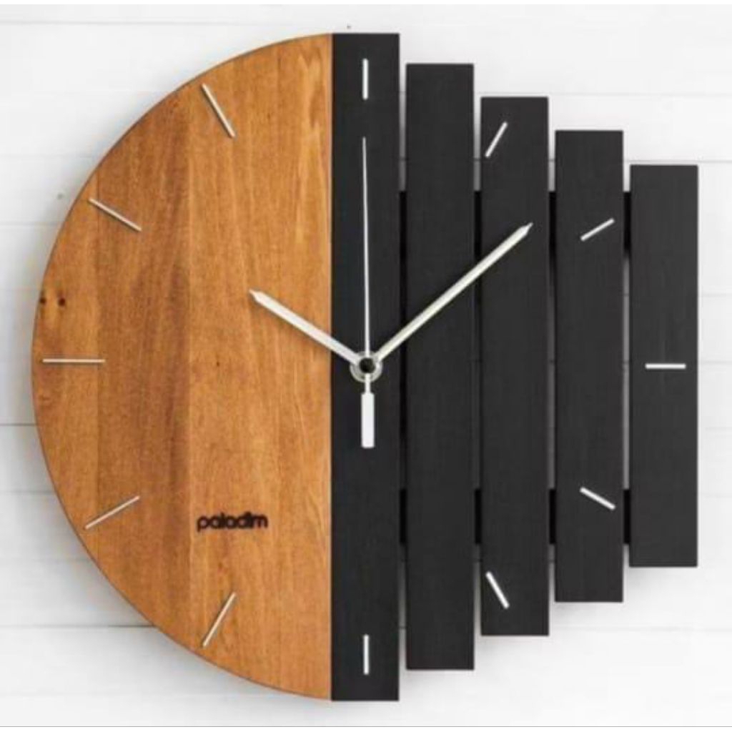 jam dinding kayu setengah lingkaran
