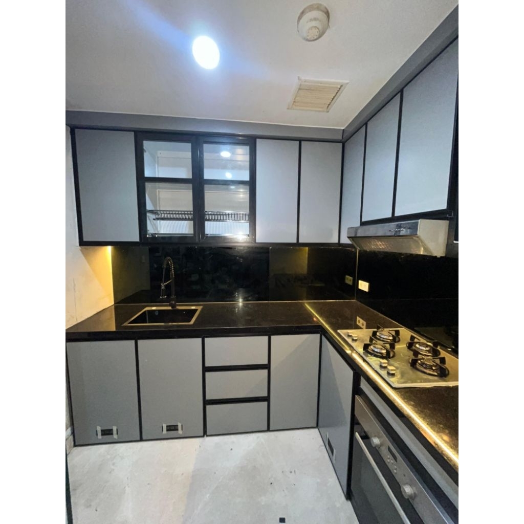 Kitchen set alumunium