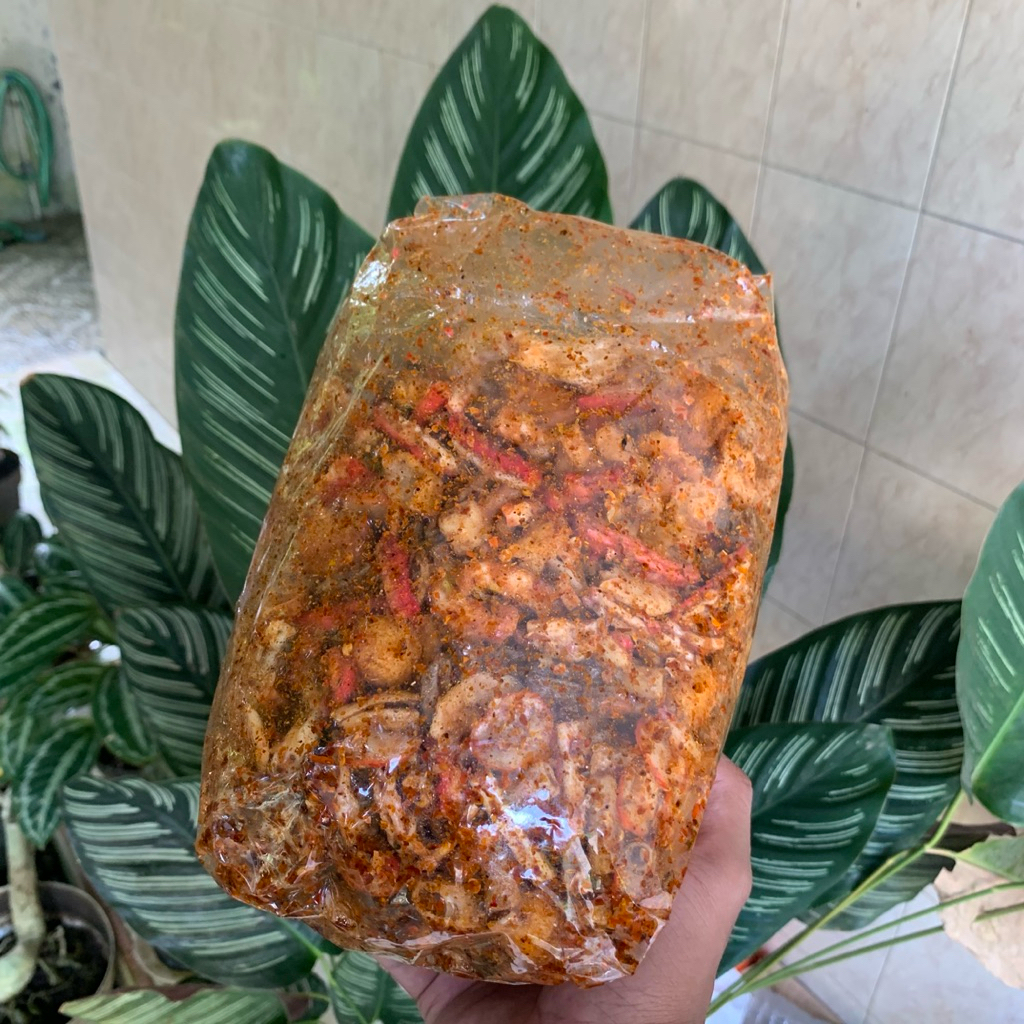 

Seblak Kering Mix Sebring Pedas Daun Jeruk Camilan Pedas Kerupuk Seblak Enak Renyah Seblak Kering Viral 100Gr