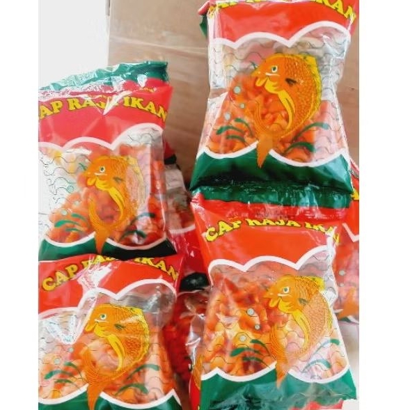 

camilan cap raja ikan 1renteng isi 10