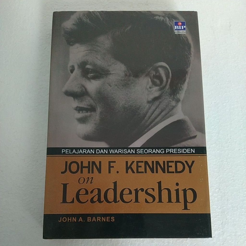 BUKU ORIGINAL JOHN F.KENNEDY On Leadership