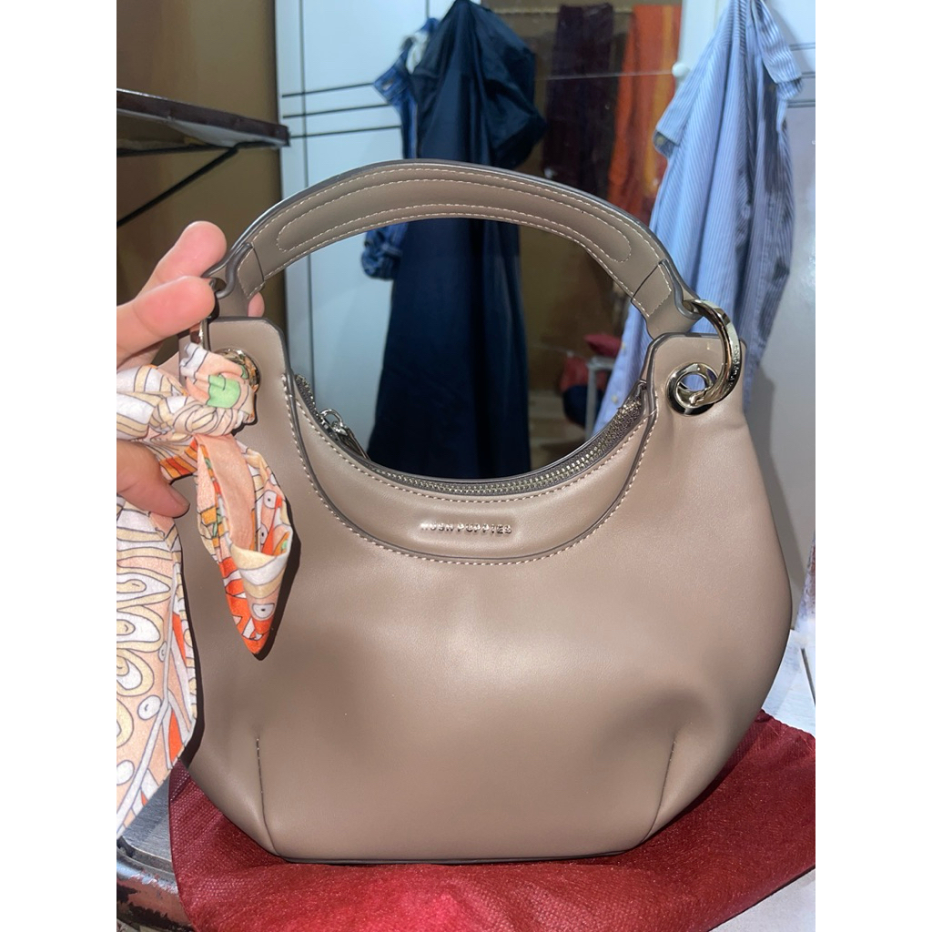 Hush Puppies Brantley Satchel M