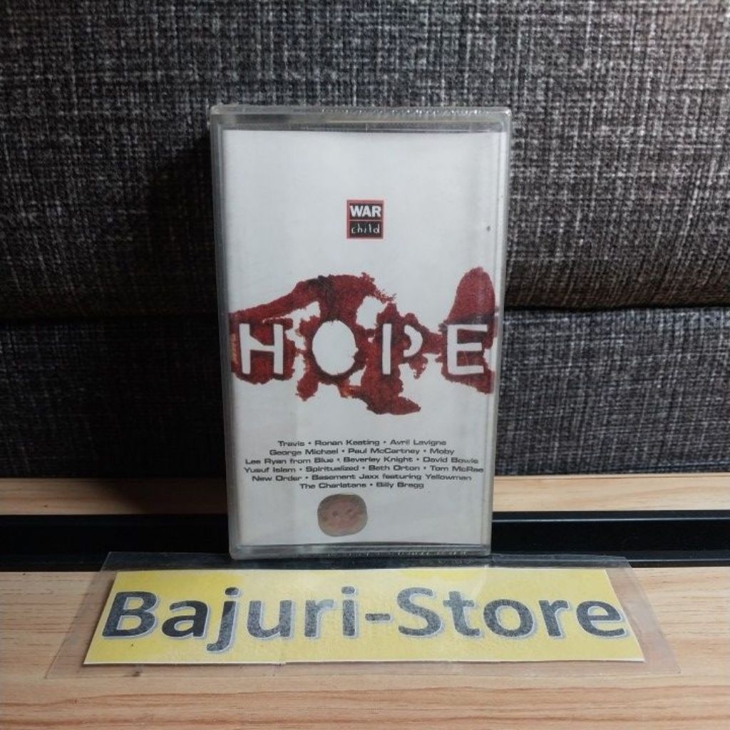 Kaset Pita HOPE "Ronan Keating" "Travis" "Avril Lavigne" "George Michael" "Paul McCartney" "Beverly 